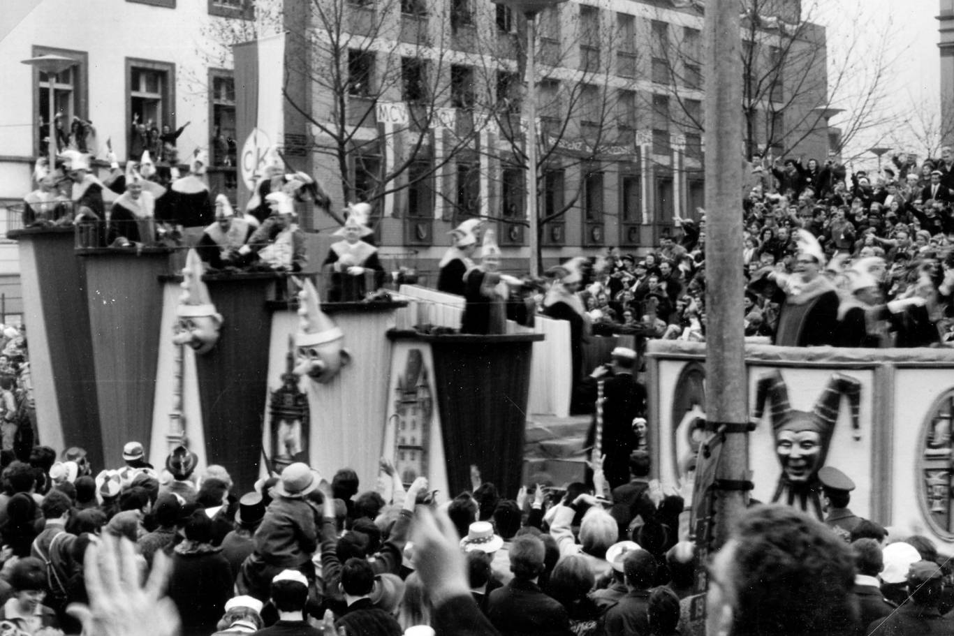 German Parade 2 - frame 2