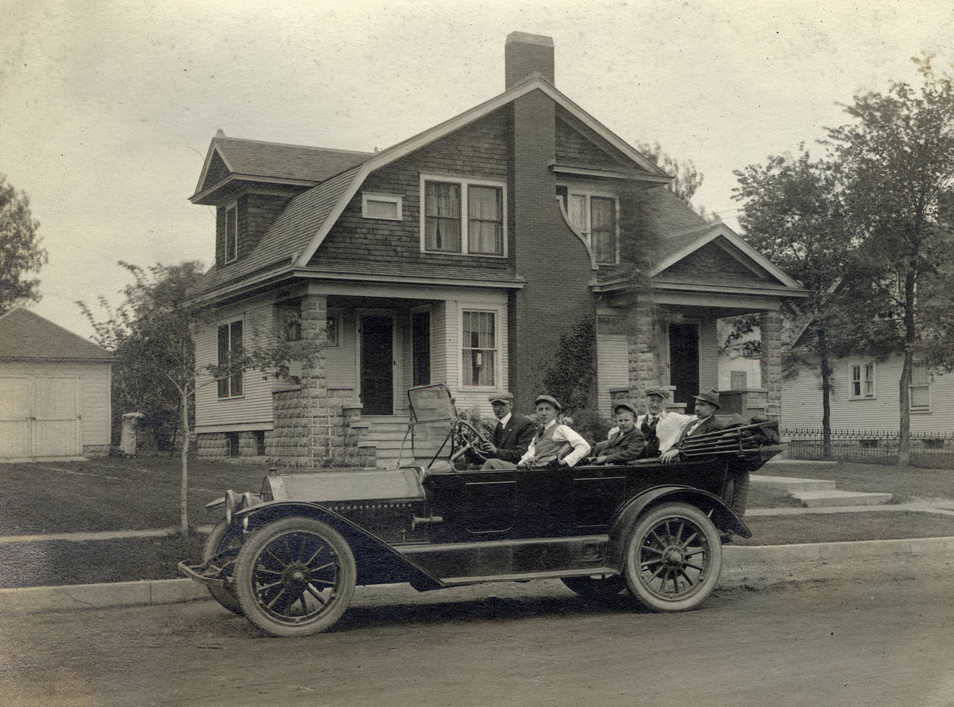 Men In Car - frame 2